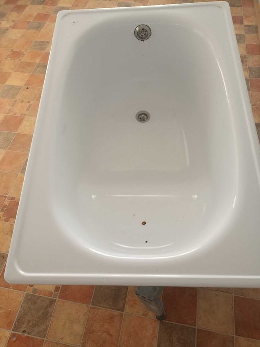 Продам ванну 120*70 б/в