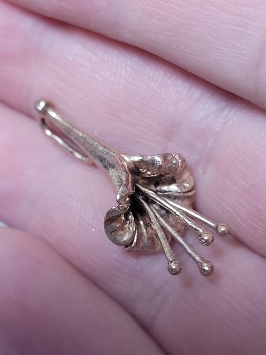 Кулон кувшинка серебро 925 пробы в позолоте