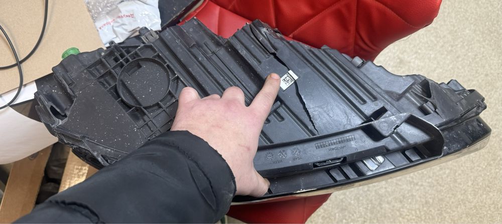 Фара dodge hornet