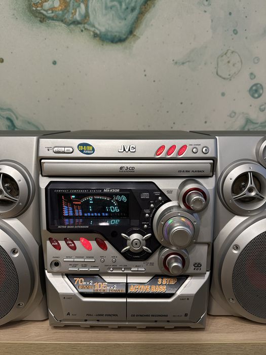 Продам музичний центр