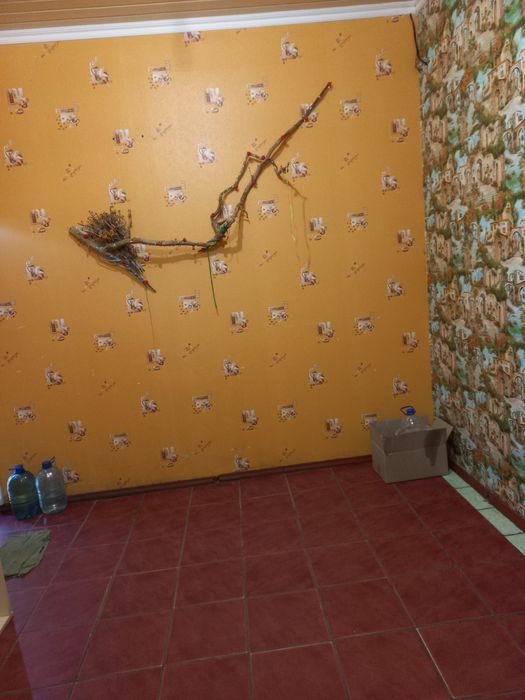 Продам приміщення під бізнес (шаурма, чебуречна)