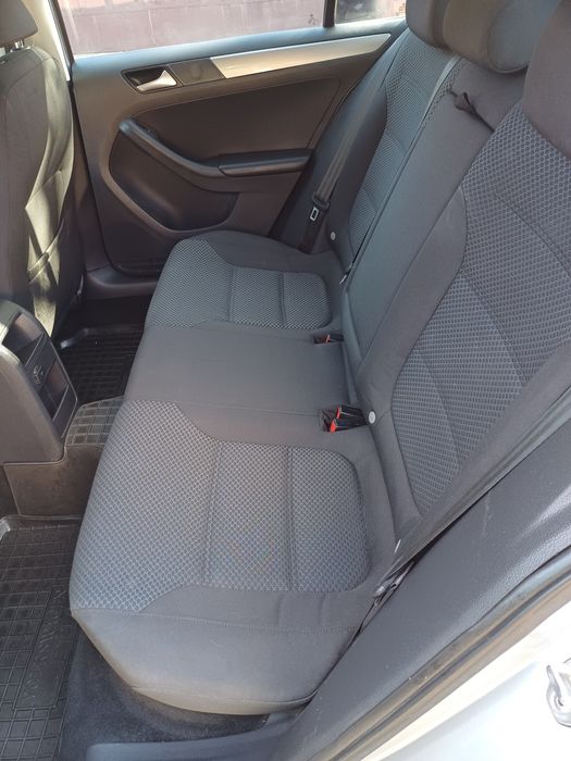 Volkswagen jetta 2016