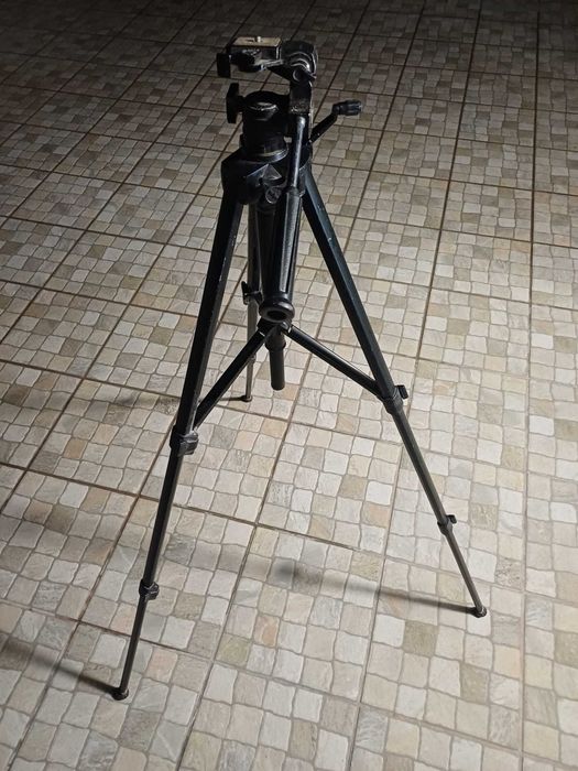 Tripé Fotográfico Velbon Aluminio