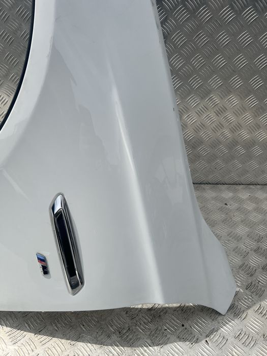 Błotnik lewy przód BMW 5 F10  M-Pakiet