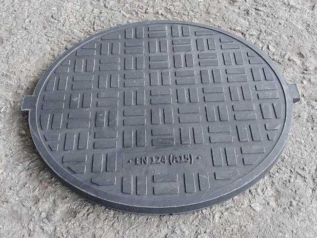 Кришка люка легкого ЄВРО (А15) 1,5 т чорного