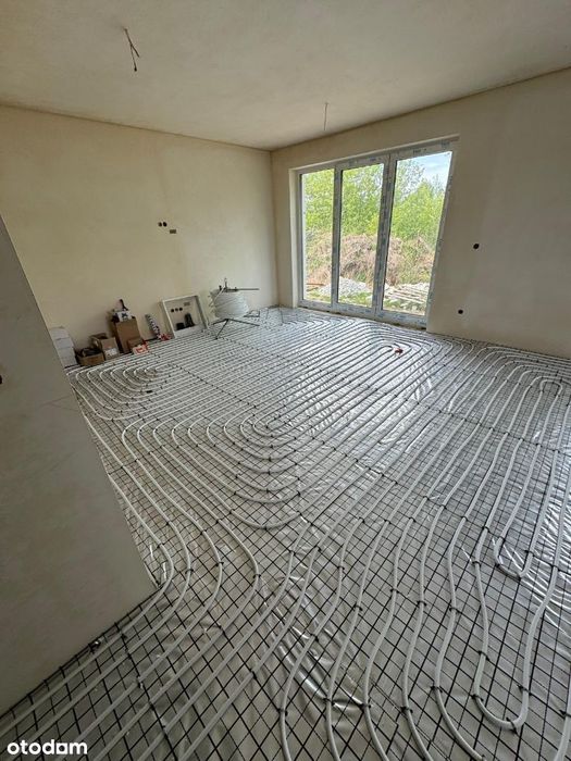 Nowy dom z dużym ogrodem, 5min od Końskich