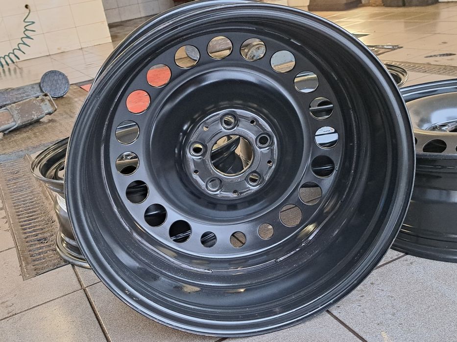 Felgi stalowe 17 MERCEDES 5x112 C-Klasa CLA A-Klasa B-Klasa Vito