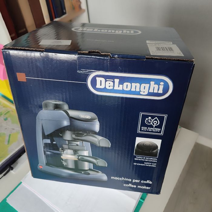 Ekspres kolbowy DeLonghi