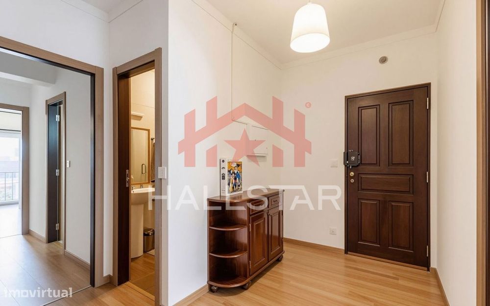 Apartamento T4 / Investimento / Cruz d’Areia