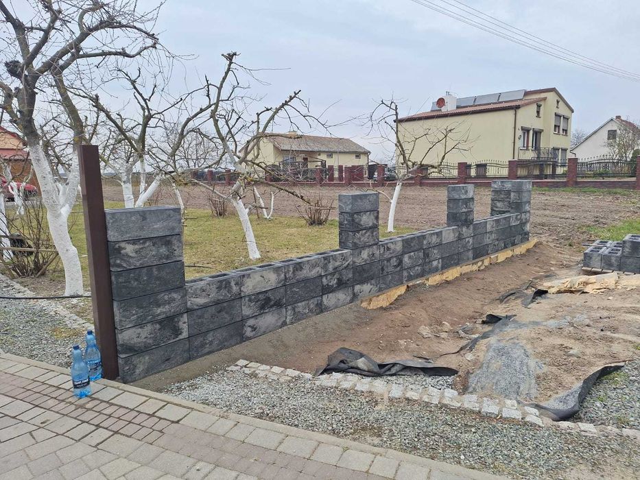 Ogrodzenie frontowe - Nowoczesne i Solidne