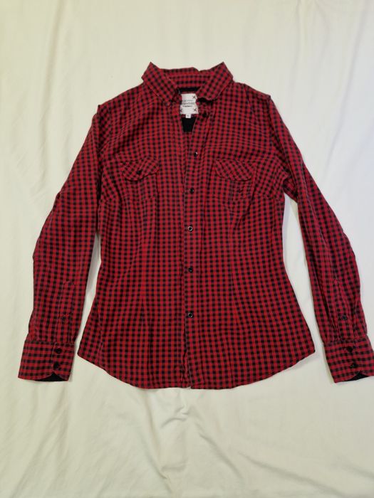 Жіноча сорочка в клітинку червона