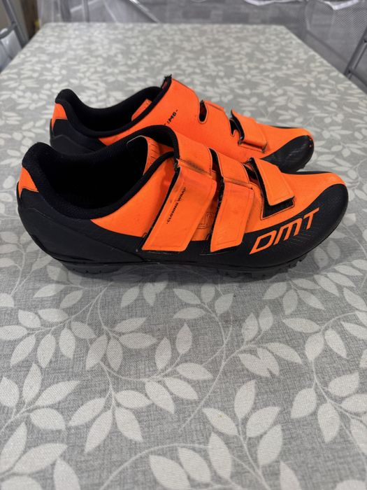 Sapatos/sapatilhas DMT de BTT n.43