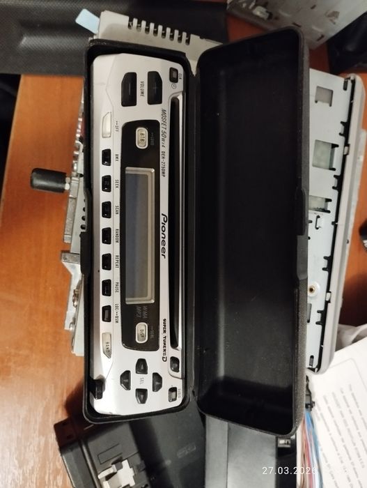Pioneer DEH-2750MP Оригинал