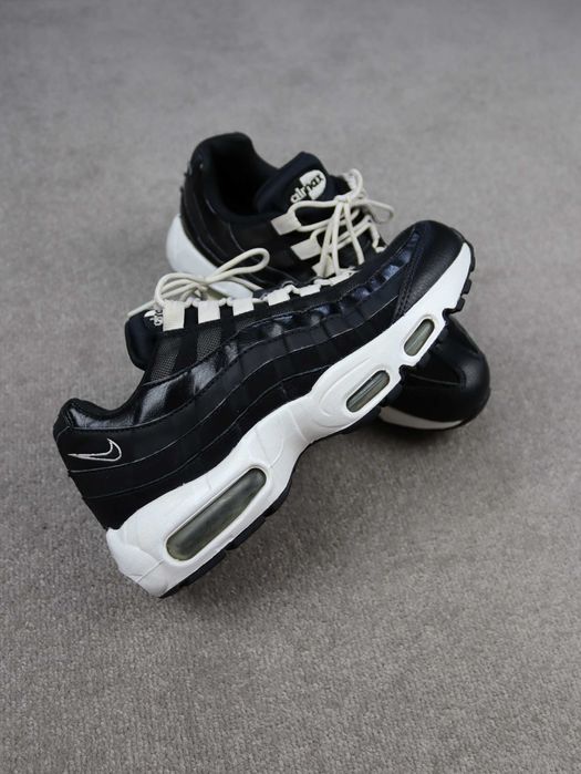 NIKE AIR MAX 95 Czarne Buty Sportowe Sneakersy Wmns R. 38.5 / 24.5 cm