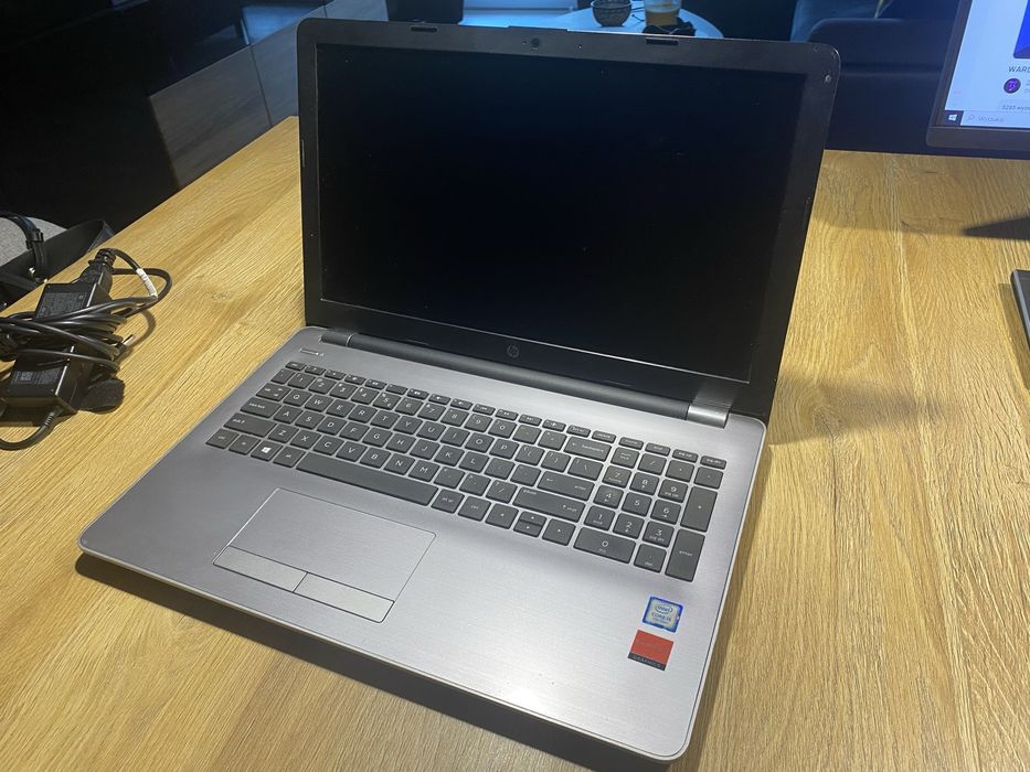 Sprzedam laptop HP 3168NGW – sprawny, gotowy do pracy