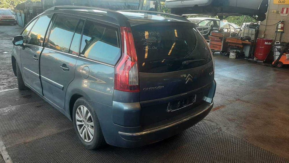 Розборка Citroen C4 Grand Picasso C4 Picasso передній бампер, шрот