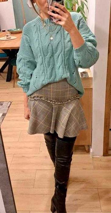 Sweter mietowy Candy splot warkocza roz. 42/44