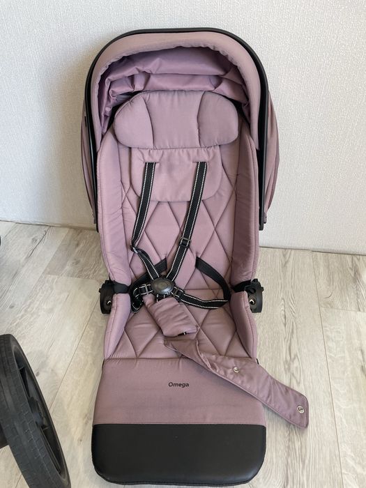 Коляска Carrello Omega