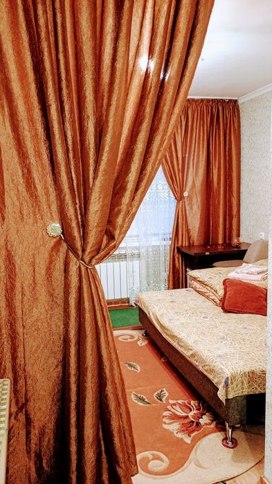 Областная больница!101 м.р.Посуточно,почасово уютная квартира ,эпицент