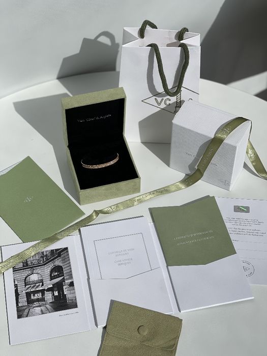 Золотой Браслет Van Cleef Perlée diamands