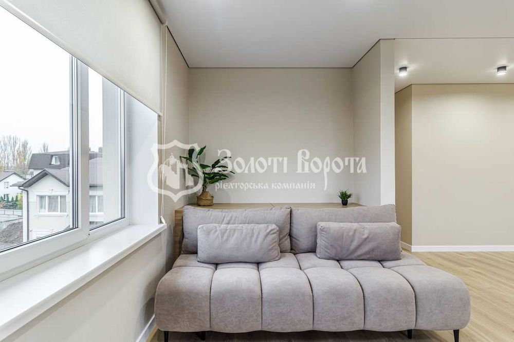 Квартира,1к. Дизайнерський ремонт. Вишнева, 2, Солом'янський район