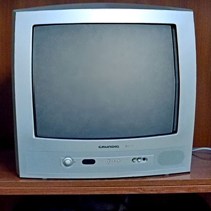 Televisão Grundig 51 cm, modelo Davio 51 T 51-4201 TOP.