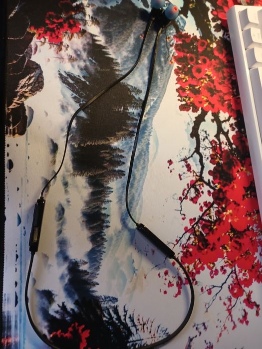 Навушники JBL безпровідні