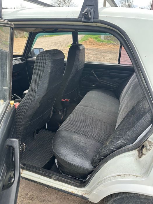 Продам батін жигуль ВАЗ 2107