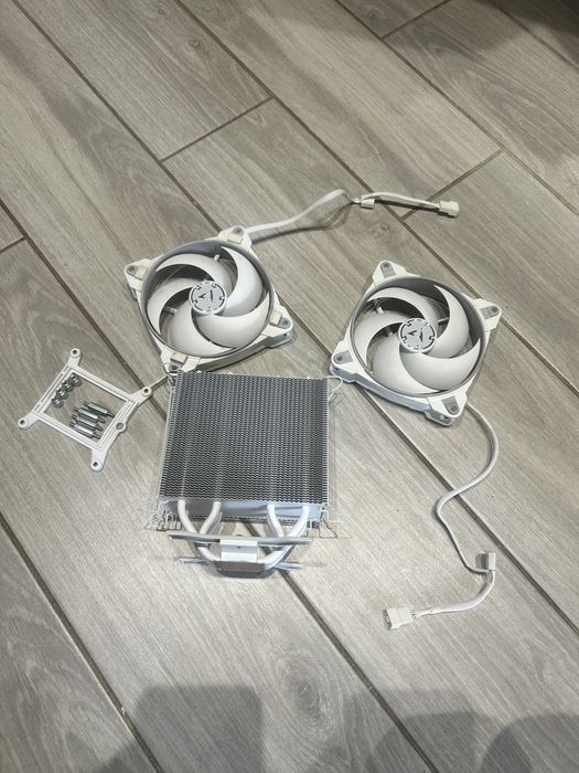 Chłodzenie Arctic lga1200