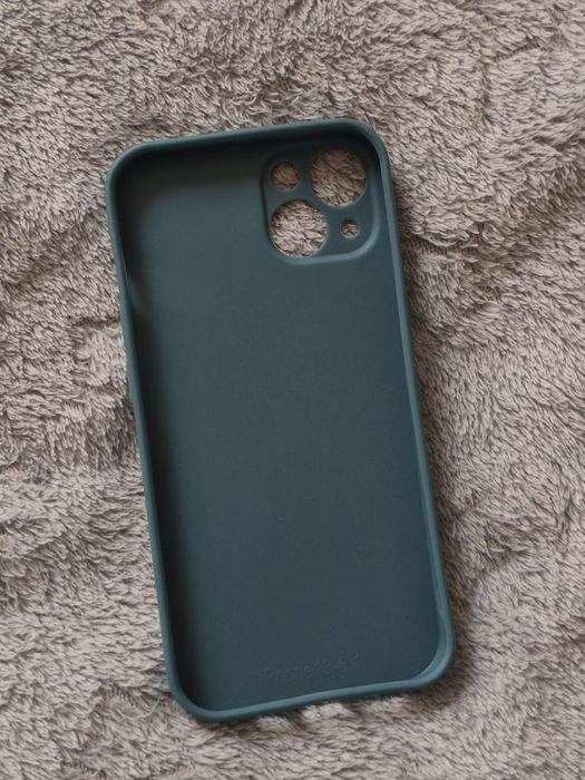 чохол на iPhone 13