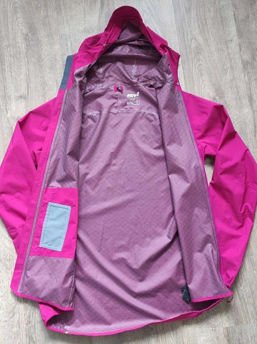 Бігова мембранна куртка Inov-8 STORMSHELL Waterproof Jacket