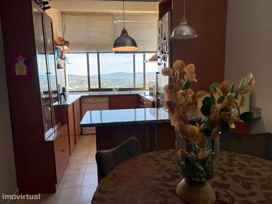Apartamento T3 em Tortosendo
