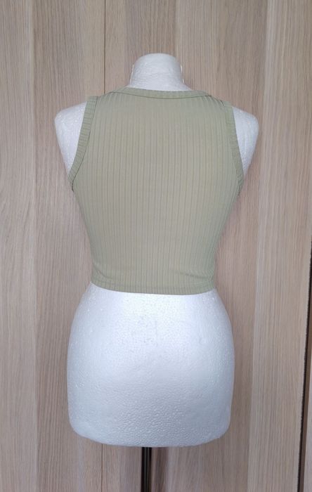 Pistacjowy prążkowany crop top grafika XS/S