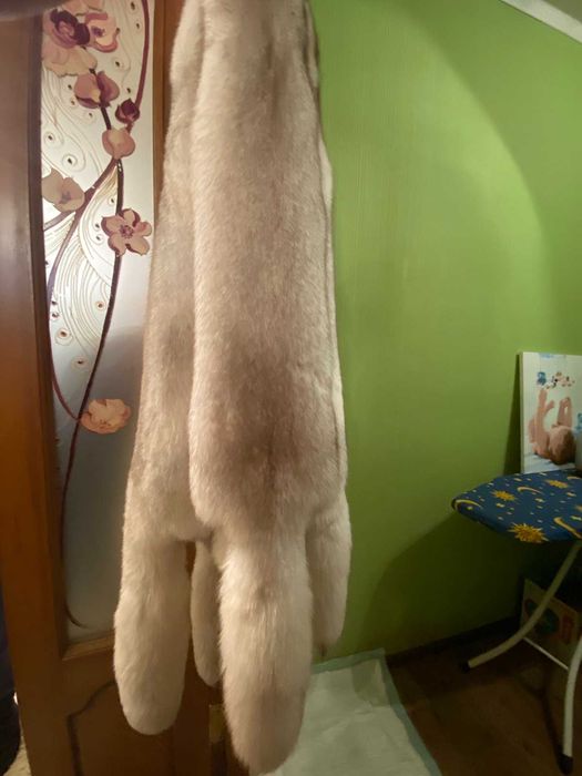Мех шкурка песец белая серая