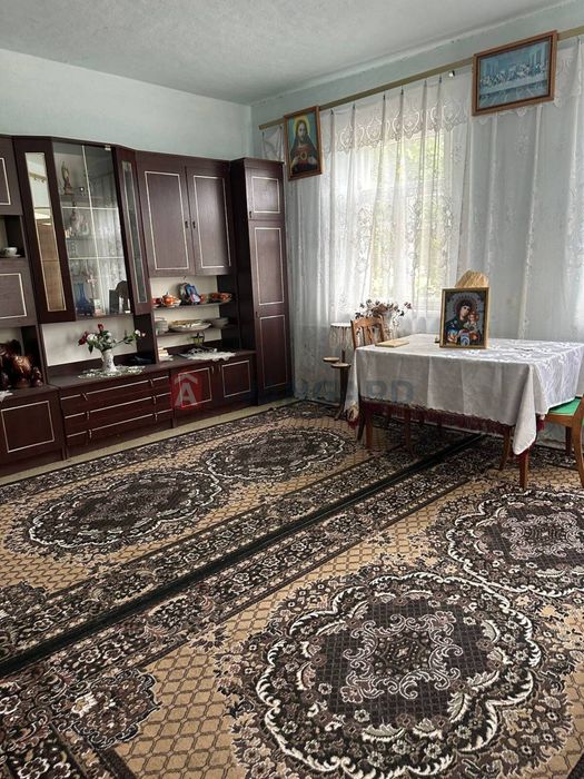 Затишний будинок біля Хмельницького