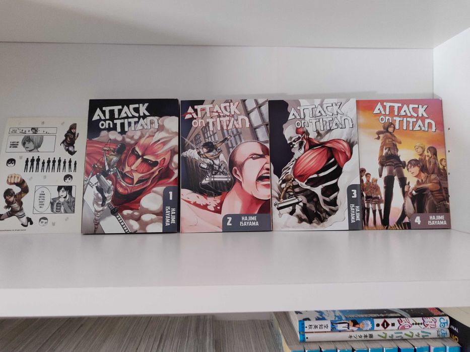 Attack on Titan Box Sets 1 and 264553263956483124
