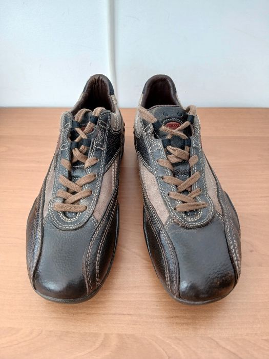 Кожаные кроссовки фирмы Geox оригинал