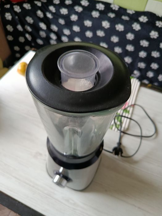 Блендер стационарный.