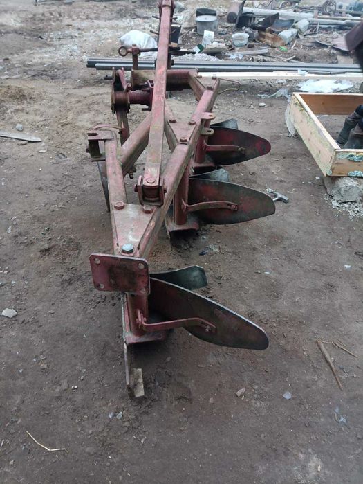 Продам плуг з Польщі