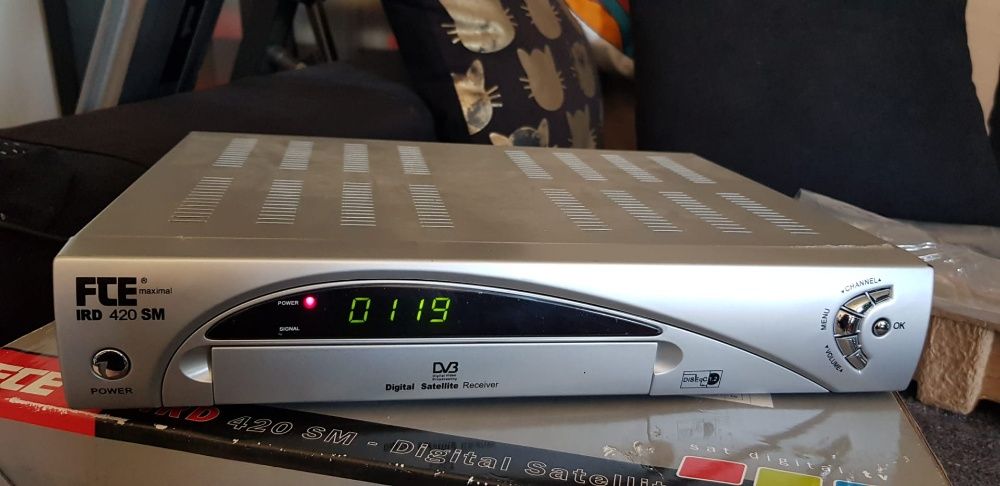Digital Satellite Receiver443589129657405442