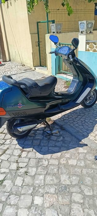Scooter Piaggio Hexagon