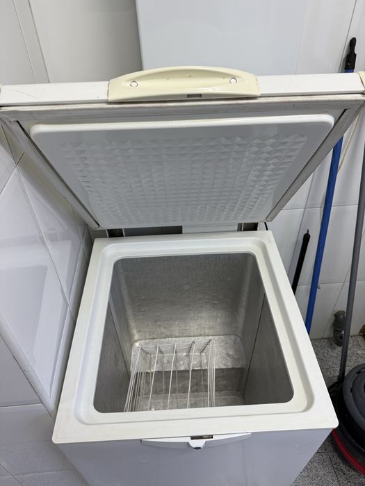 Arca frigorifica Whirlpool