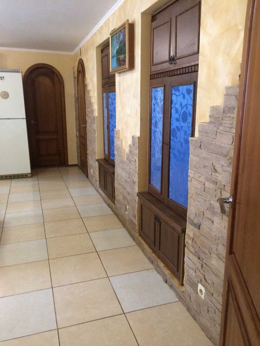 Продаж будинку в м. КАНІВ