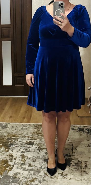 Велюрове, бархатне, оксамитове плаття