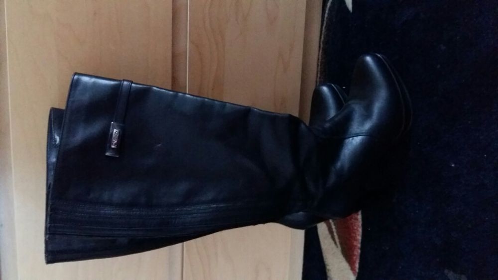Skórzane kozaki damskie Embis rozmiar 37