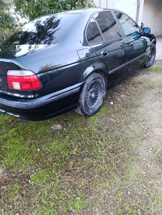 Продам BMW E39 M52tu