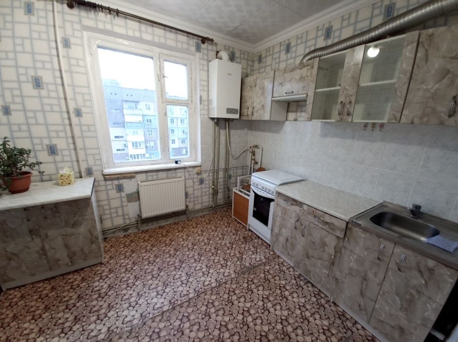 Продам 2 к квартиру вул. Жадова