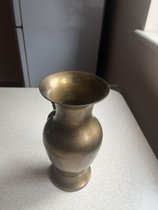 Mosiężny wazon 21 cm wysokości