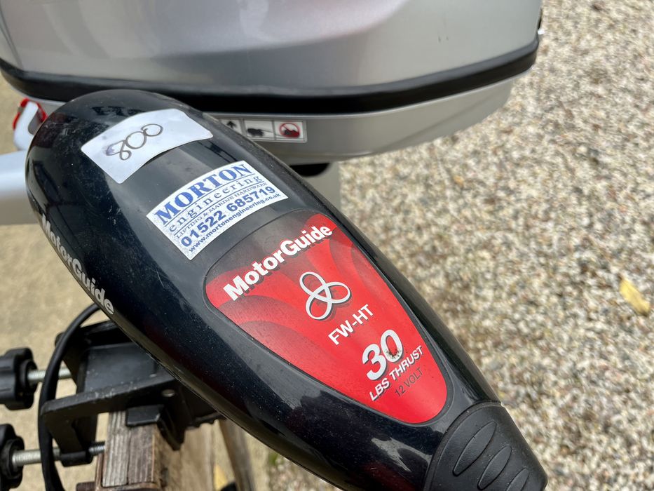 Silnik zaburtowy elektryczny MotorGuide 30 LBS