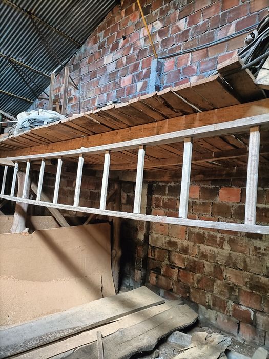 Escada de 7 metros em madeira de eucalipto